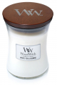 Woodwick Scented Candle / White Tea & Jasmine / Medium Size