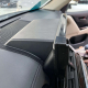 قطعة تركيب الجوال على الشاشة + ستاند لسيارة تويوتا لاند كروزر 300 / قوي و عملي / اسود 