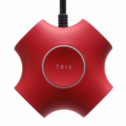 توصيلة الكهرباء Trix / فيها مغناطيس للتثبيت / 3 مداخل ثلاثية و 2 USB / احمر