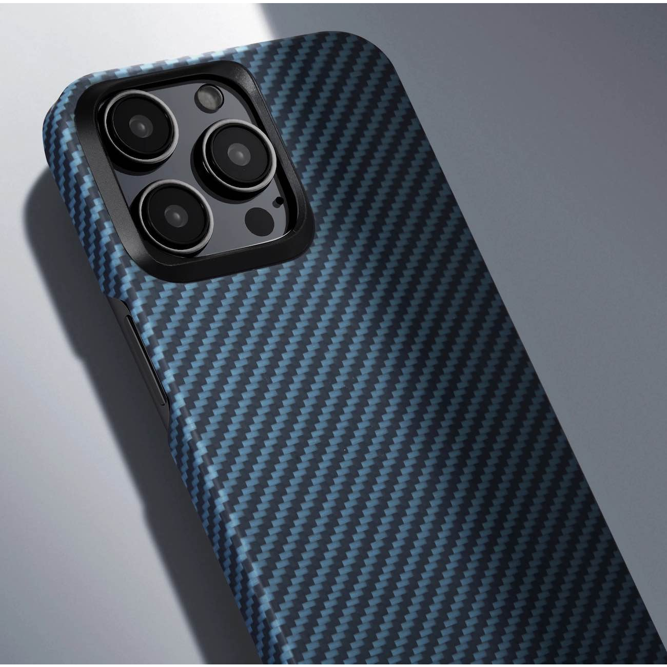 PITAKA Case for iPhone 15 Pro Max / Carbon Fiber / Supports